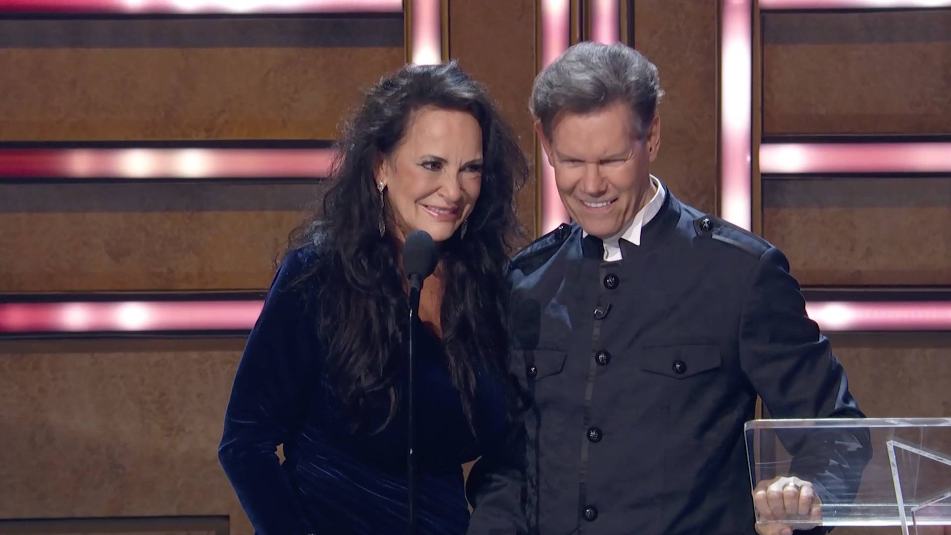 Randy and Mary Travis being honored at CMT Artists of the Year 2021.