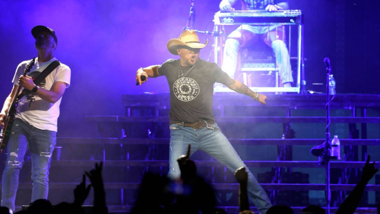 Jason Aldean, Luke Bryan, Dierks Bentley and More Join New Year's Eve Live: Nashville's Big Bash on CBS | News - Vimarsana News