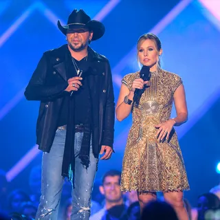 CMT Music Awards 2013 | Host Flipboook | Kristen Bell/Jason Aldean | 1080x1080