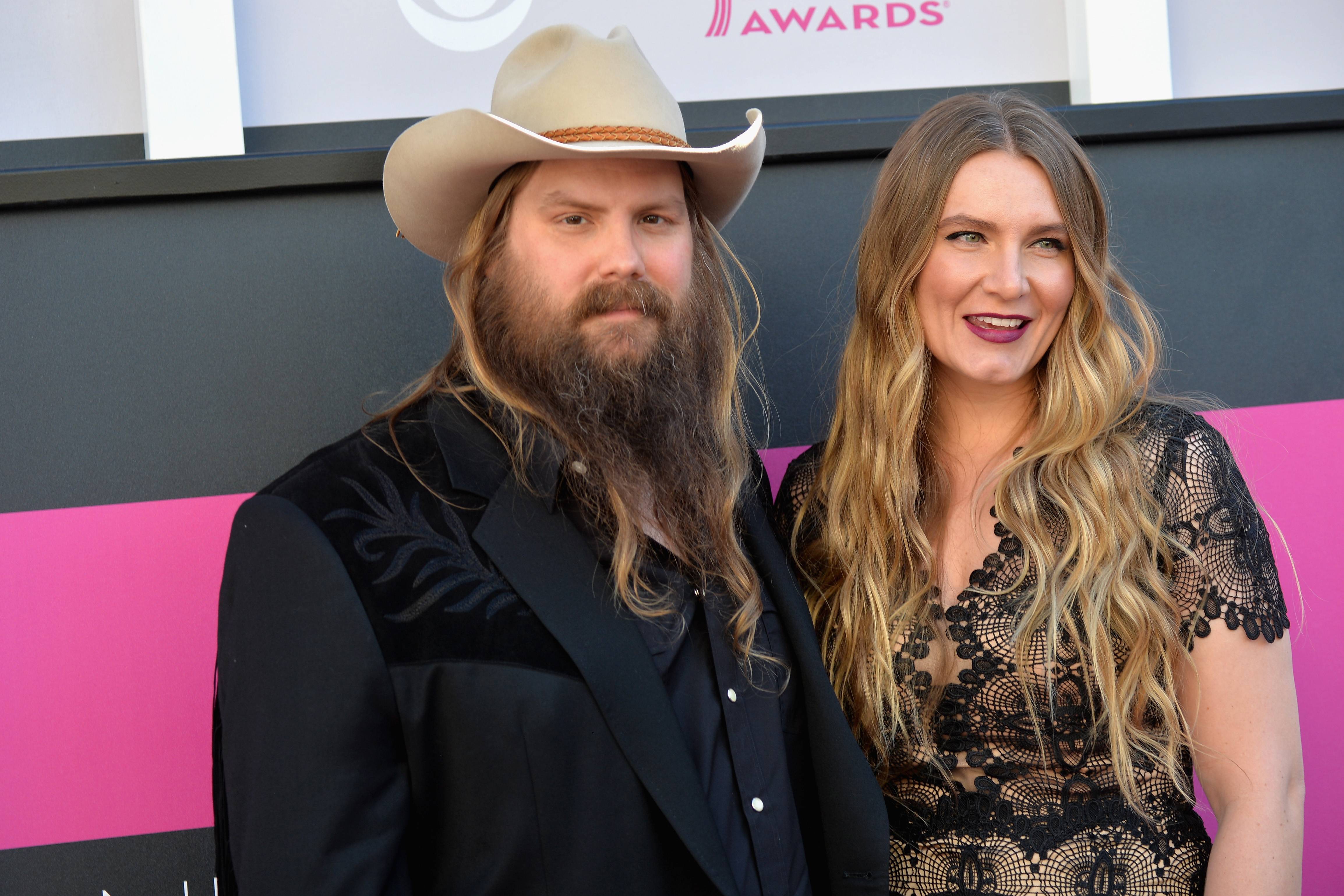 Chris and Morgane Stapleton Share Twins’ Portrait | News | CMT