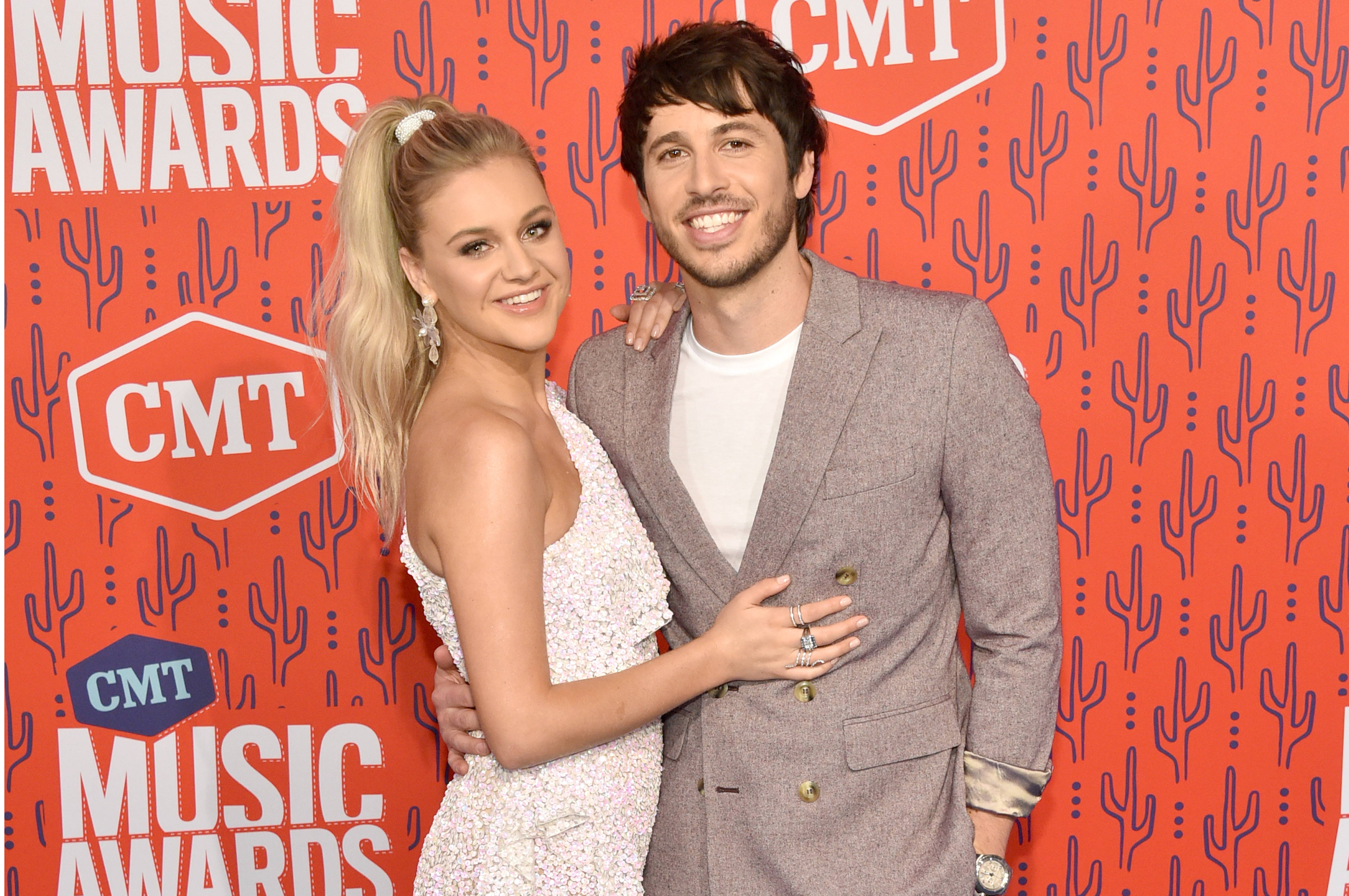 BREAKING Kelsea Ballerini Files For Divorce From Evans After 5