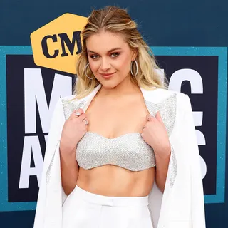 CMT Music Awards 2022 | Red Carpet Kelsea Ballerini | 1080x1080