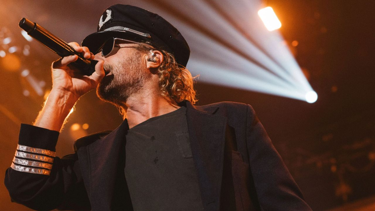 Dierks Bentley Talks Gravel And Gold Tour: "I can kind of just look back for a moment and just go, 'This has been amazing'" - Vimarsana News