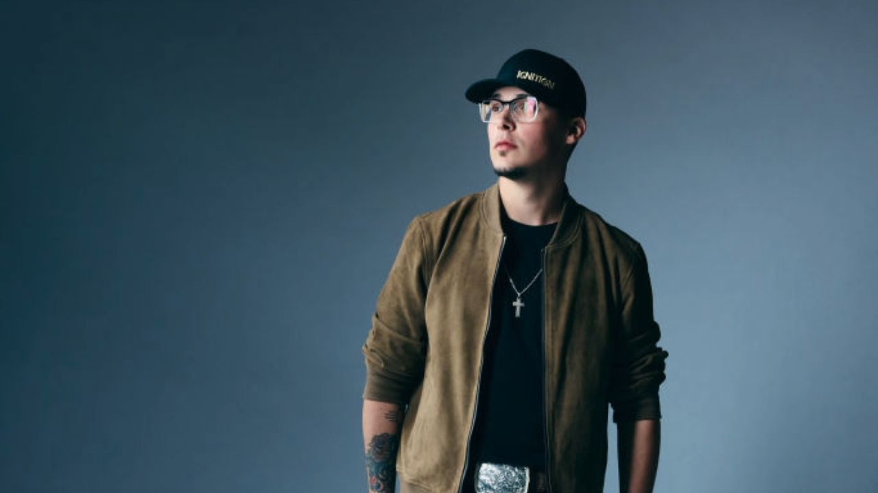 Chase Matthew: The Journey From Cruising Jason Aldean's Bar In A Truck Bed To Touring With His Hero - Vimarsana News