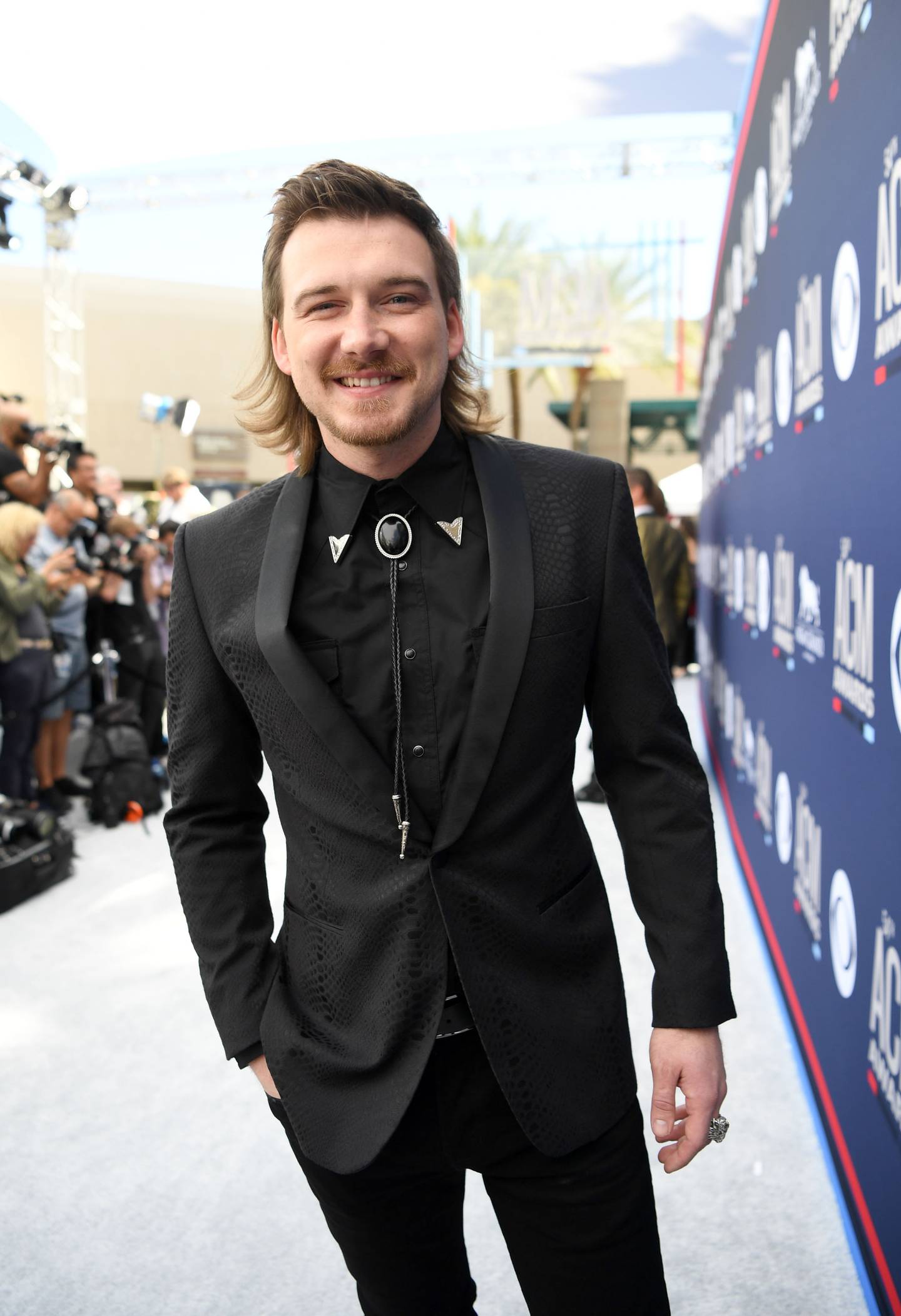 Wallen Reaches No. 1 with "More Than My Hometown" News CMT