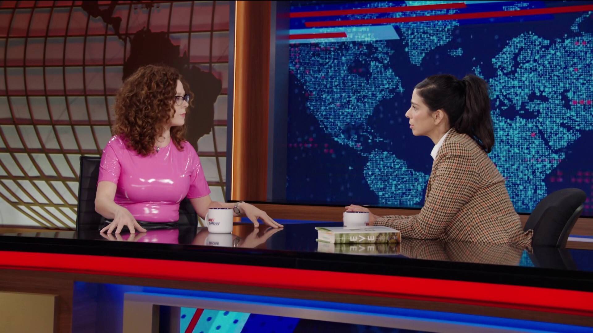 Cat Bohannon - Eve - Extended Interview - The Daily Show (Video