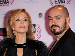 2010 Red Carpet Image 17
