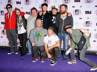 2010 Red Carpet Image 32
