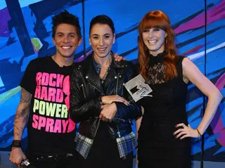 2009 Winners Image 26