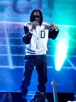 mgid:file:gsp:scenic:/international/mtvema/2013/images/_night-of/performers/Snoop-Dogg-Getty-Images-for-MTV-187598753.jpg