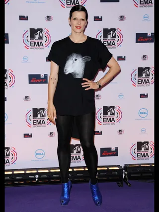 2010 Red Carpet Image 13