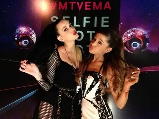 Katy Perry & Ariana Grande