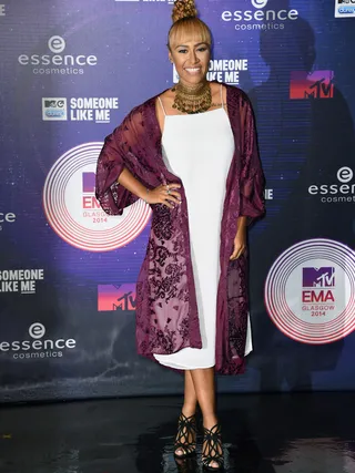 mgid:file:gsp:scenic:/international/mtvema/2014/images/galleries/2014-ema-red-carpet/EmelieSande-458700550.jpg