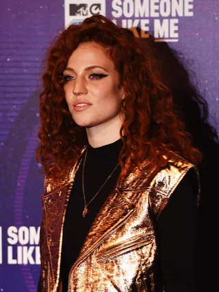 mgid:file:gsp:scenic:/international/mtvema/2014/images/galleries/2014-ema-red-carpet/JessGlynne-458694312.jpg
