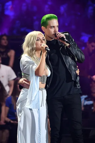 mgid:file:gsp:scenic:/international/mtvema/2016/images/galleries/_night-of/host/BebeRexha-G-Eazy-621511022.jpg