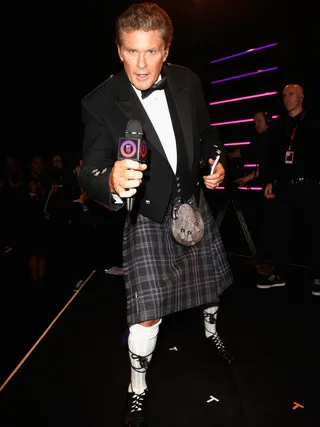 mgid:file:gsp:scenic:/international/mtvema/2014/images/galleries/2014-ema-red-carpet/DavidHasselhoff-458701312-4x3.jpg