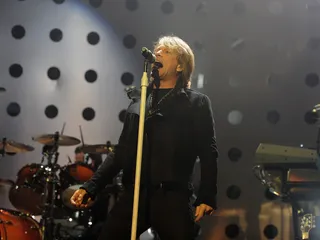 2010 Performers Image 29