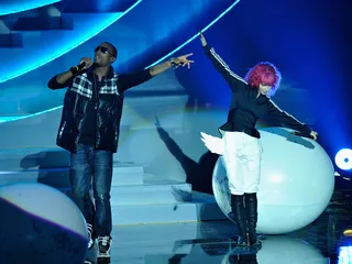 2010 Performers Image 30