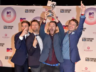 mgid:file:gsp:scenic:/international/mtvema/2014/images/galleries/winners-gallery/Revolverheld-458716692.jpg