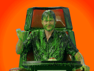mgid:file:gsp:kids-assets:/nick/promos-thumbs/flipbooks/kids-choice-awards-2016/blake-shelton-sliming-host-announcement/KCA2016_GIF_BLAKE_POINT-SLIME_GIF_v2.gif