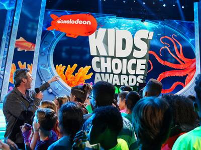mgid:file:gsp:kids-assets:/nick/promos-thumbs/flipbooks/kids-choice-awards-2016/best-moments-flipbook/kca-2016-flipbook-show-photo-13-4x3.jpg