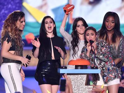 mgid:file:gsp:scenic:/international/kidschoiceawards.com/2015/images/galleries/FifthHarmony-467968430.jpg