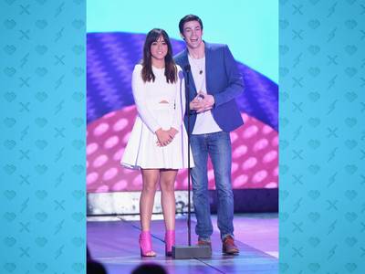 mgid:file:gsp:scenic:/international/kidschoiceawards.com/2015/images/galleries/GrantGustin-Chloe-Bennet-467952210.jpg