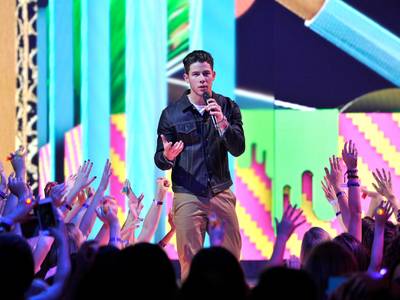 mgid:file:gsp:scenic:/international/kidschoiceawards.com/2015/images/galleries/NickJonas-467958374.jpg