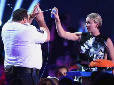 mgid:file:gsp:scenic:/international/kidschoiceawards.com/2015/images/galleries/KevinJames-467962606.jpg