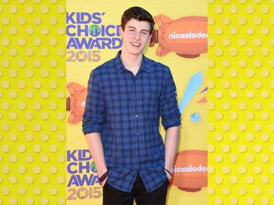 mgid:file:gsp:scenic:/international/kidschoiceawards.com/2015/images/galleries/ShawnMendes-467944520.jpg