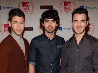 2012 MTV EMA Red Carpet - Img 69