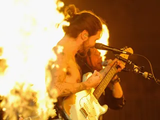 mgid:file:gsp:scenic:/international/mtvema/2014/images/galleries/2014-ema-performers/SimonNeil--458712462.jpg