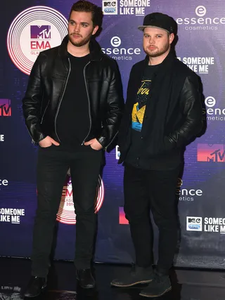 mgid:file:gsp:scenic:/international/mtvema/2014/images/galleries/2014-ema-red-carpet/RoyalBlood-458697302.jpg