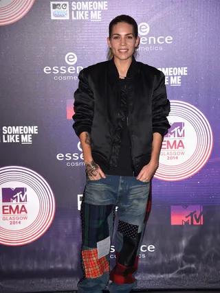 mgid:file:gsp:scenic:/international/mtvema/2014/images/galleries/2014-ema-red-carpet/SkylarGrey-458713522-4x3.jpg