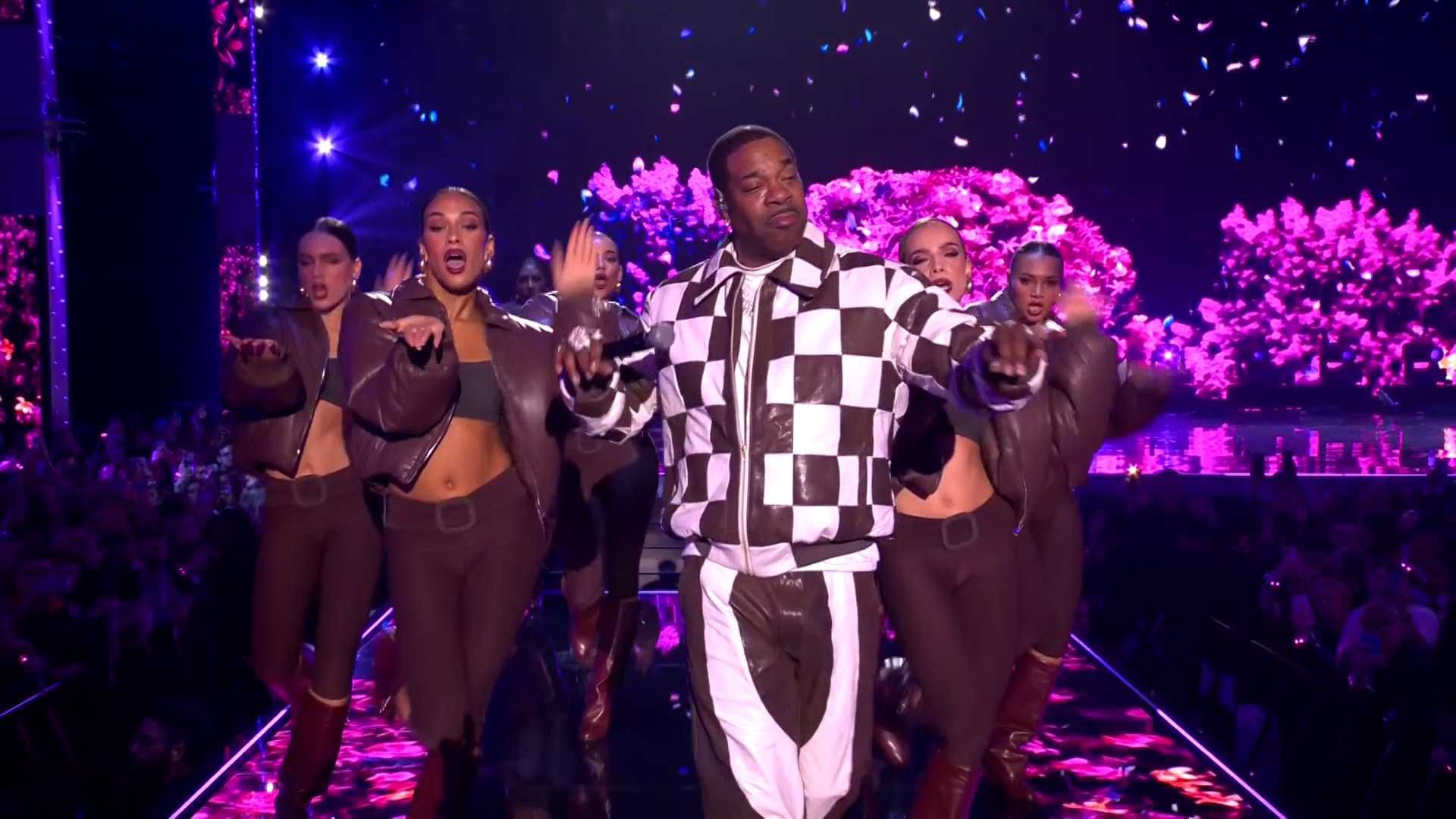 Mtv Ema 2025 Ganadores Nike Tawsha