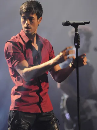 mgid:file:gsp:scenic:/international/mtvema/2014/images/galleries/2014-ema-performers/EnriqueIglesias-458710742-4x3.jpg