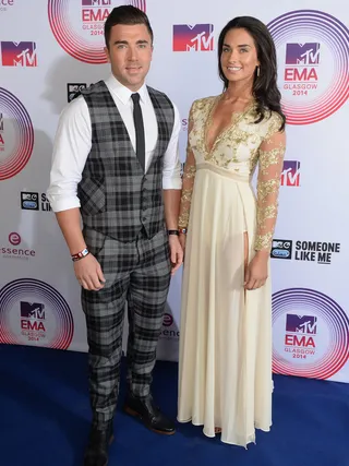 mgid:file:gsp:scenic:/international/mtvema/2014/images/galleries/2014-ema-red-carpet/JamesTindale-KateThorne-458701758.jpg