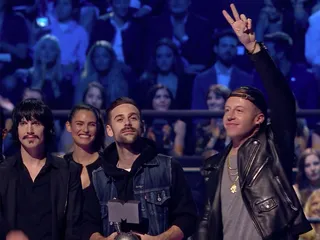 mgid:file:gsp:scenic:/international/mtvema/2015/images/galleries/Winners-Highlights-macklemore-ryan-lewis.jpg