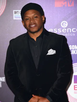mgid:file:gsp:scenic:/international/mtvema/2014/images/galleries/2014-ema-red-carpet/Sway-458692502.jpg