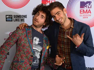 mgid:file:gsp:scenic:/international/mtvema/2014/images/galleries/2014-ema-red-carpet/BrothersGreen-458701684.jpg