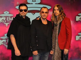 mgid:file:gsp:scenic:/international/mtvema/2013/images/_night-of/red_carpet/flipbook-promo-1920x1440/30SecondsToMars-AFP-187587355.jpg