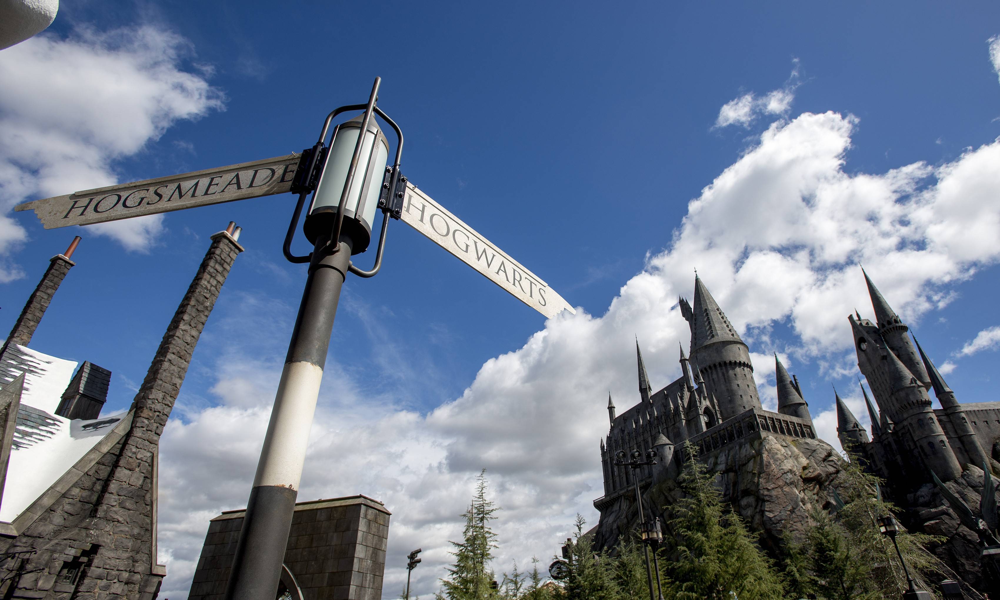 Hogwarts Legacy: Do I Need To Know Harry Potter Books and Movies To Play? -  GameRevolution