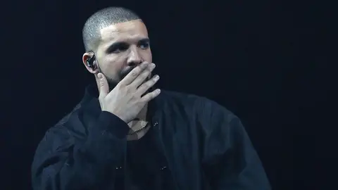 Drake Live Performance