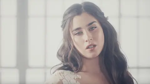 Lauren Jauregui in the Fifth Harmony music video for 'Don't Say You Love Me', 2018