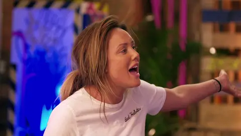 Charlotte Crosby rages as Stephen Bear walks out on tattoo