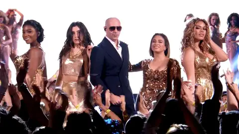Fifth Harmony and Pitbull perform 'Por Favor' on Dancing With The Stars finale, November 2017