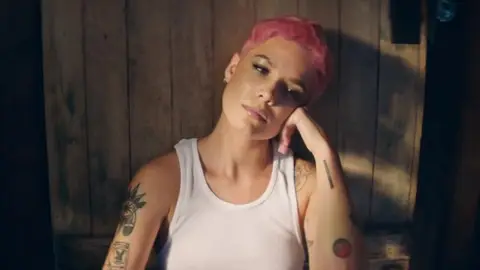 Halsey - Without Me - Music Video