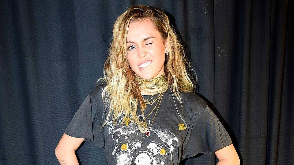 Is This Why Miley Cyrus Just Deleted Her Entire Instagram? | News | MTV UK