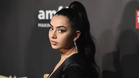 Charli XCX attends the 2017 amfAR & The Naked Heart Foundation Fabulous Fund Fair at Skylight Clarkson Sq on October 28, 2017 in New York City