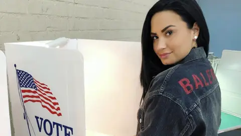 Demi Lovato returns to social media.